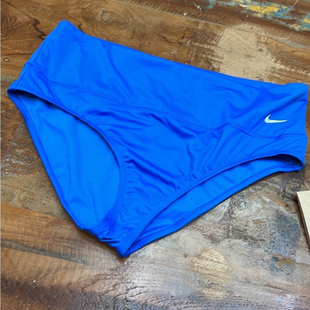 NWT Women’s Nike Swim Bottoms